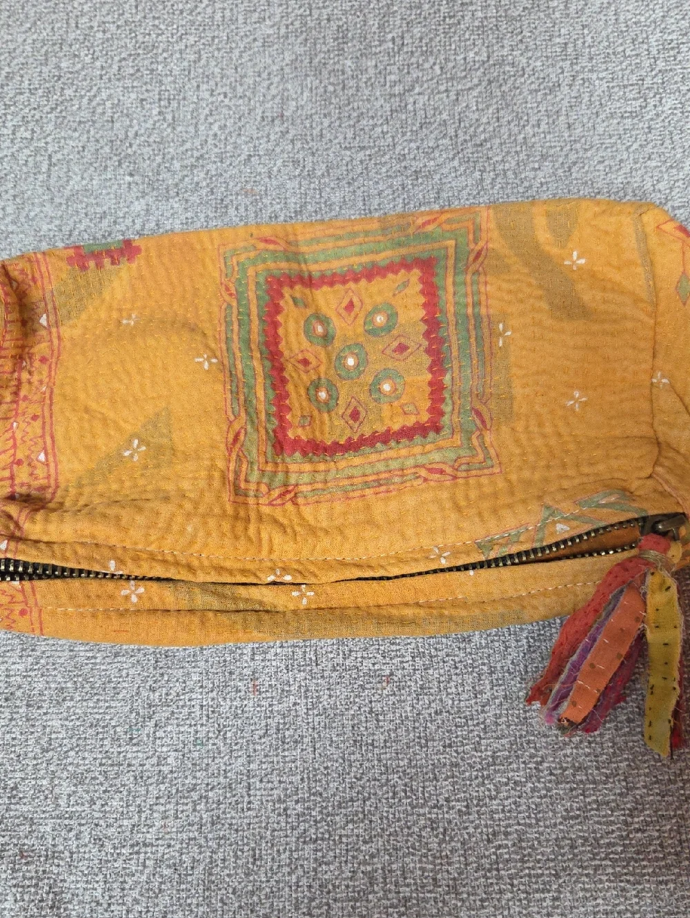 Kantha Pouch #42 - Picture 1 of 3